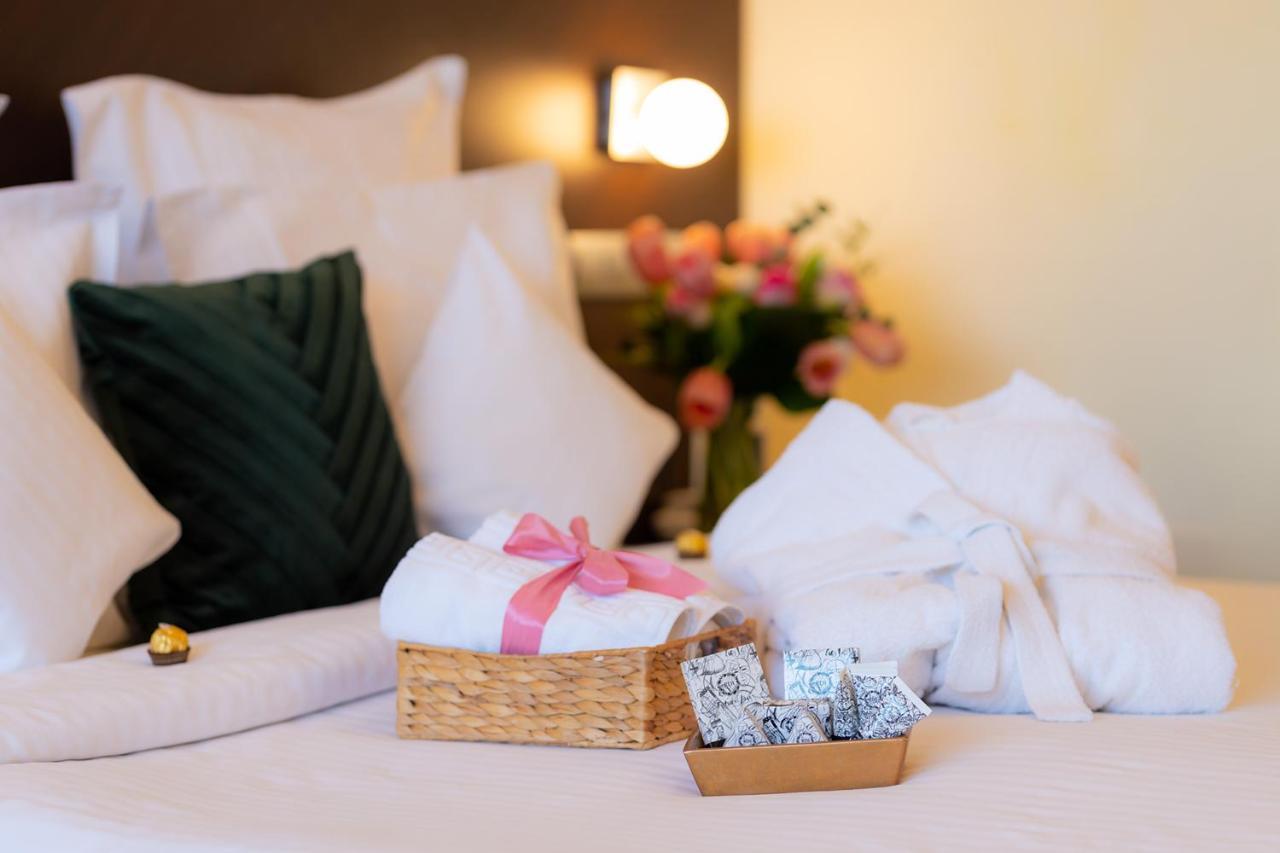 Hotel Terra Balneo Galac Kültér fotó