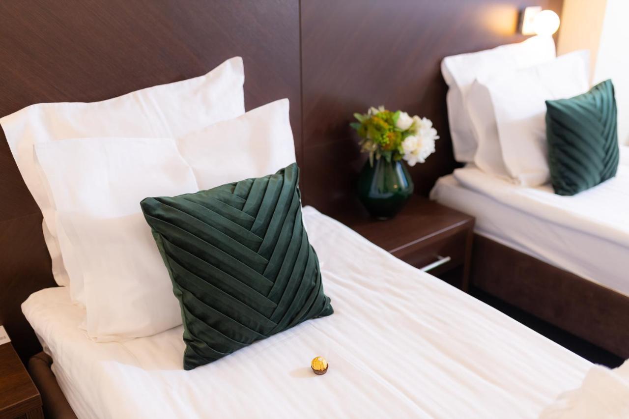Hotel Terra Balneo Galac Kültér fotó